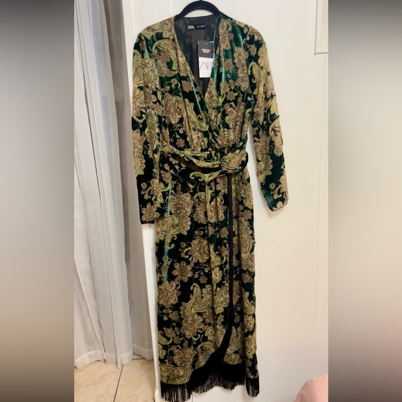 NWT ZARA Velvet Fringe Dress - Picture 4 of 10